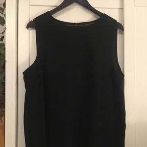 Sleeveless black top